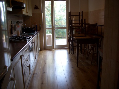 Cucina in parquet di Rovere Slavonia